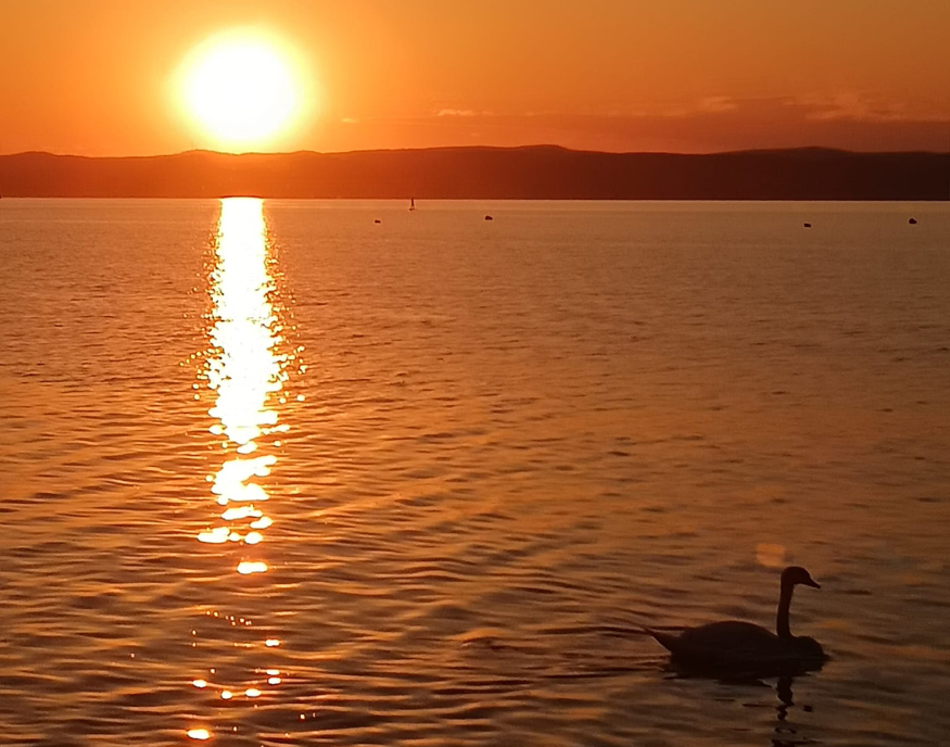 Gyönyörű volt a naplemente a Balatonnál